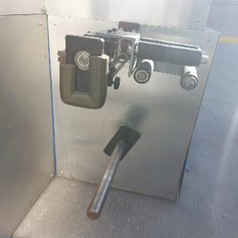 Vertical Taping Machine