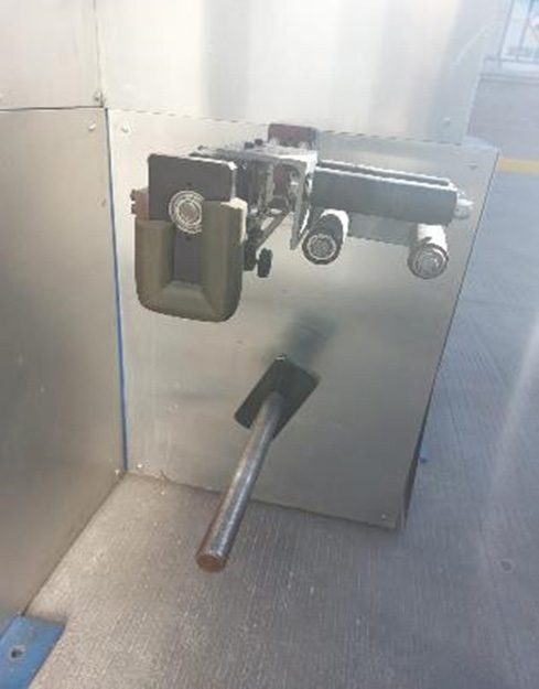 Vertical Taping Machine