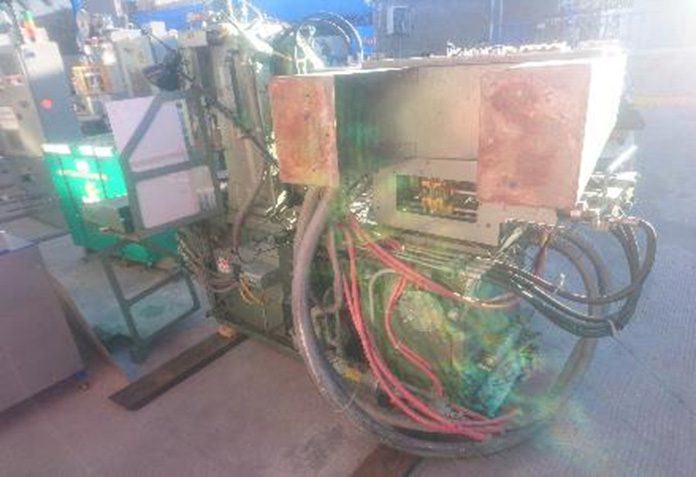 Newbury 30 Molding Machine