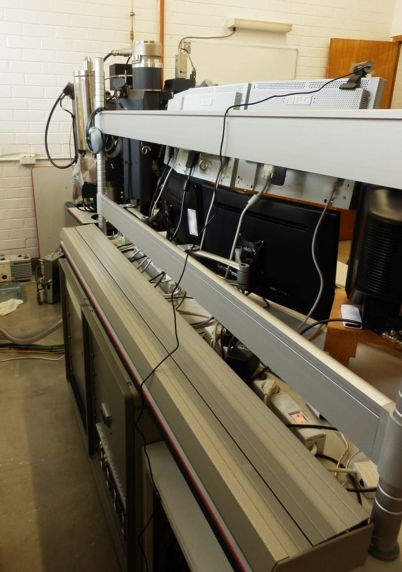 Cameca SX 100 Electron Microprobe