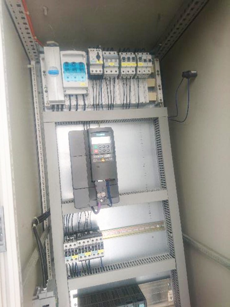Electronic Cabinet