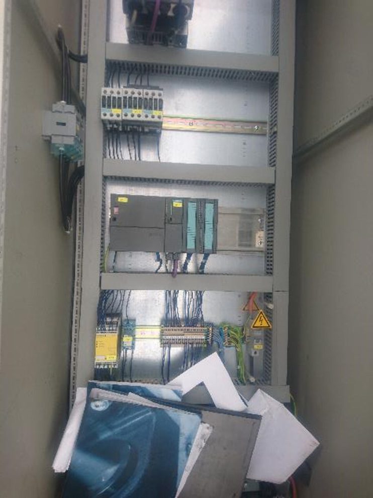 Electronic Cabinet