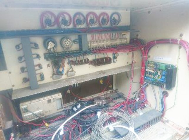 Davis Vertical Machine