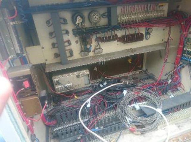 Davis Vertical Machine