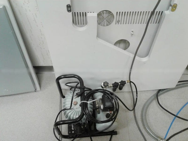 Thermo Fisher Scientific / FEI Quanta 200 3D FIB-SEM (Focused Ion Beam - Scanning Electron Microscope)