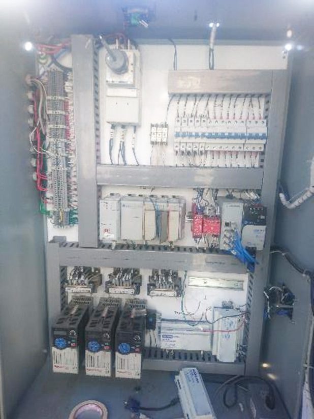 Vertical Taping Machine