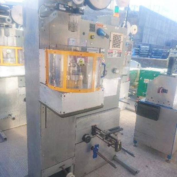 Vertical Taping Machine