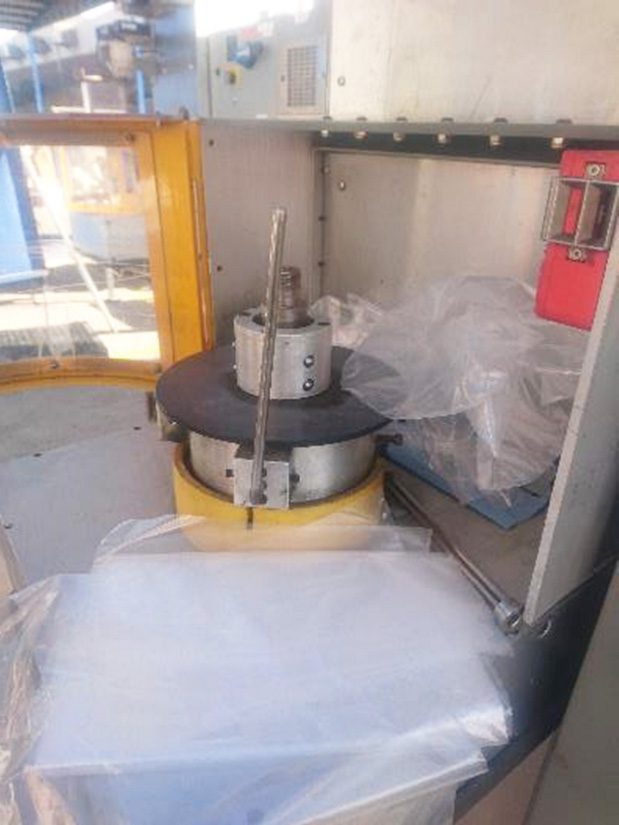 Vertical Taping Machine