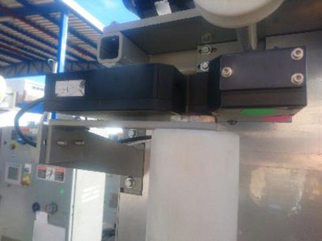 Vertical Taping Machine