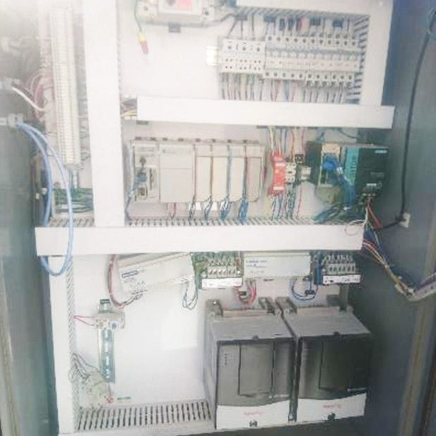 Vertical Taping Machine