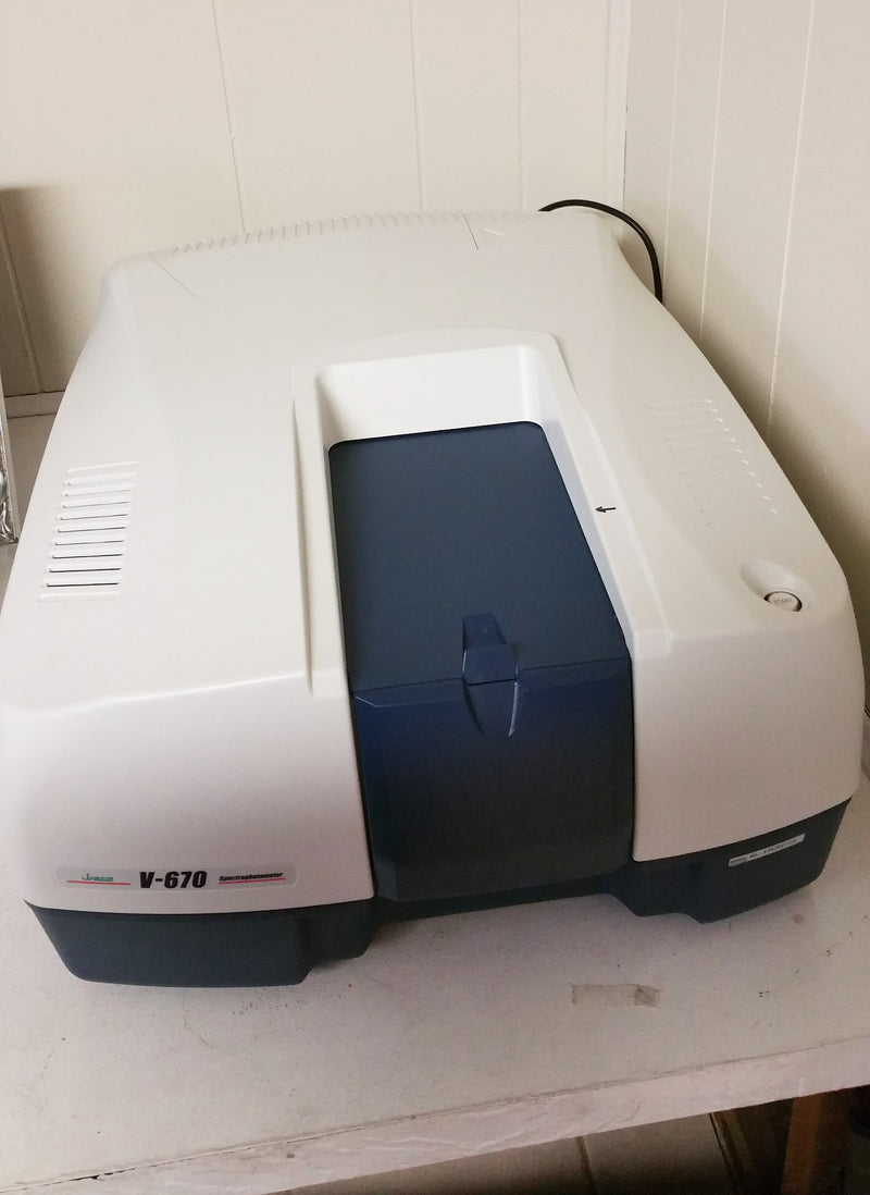 Jasco V 670 Spectrophotometer