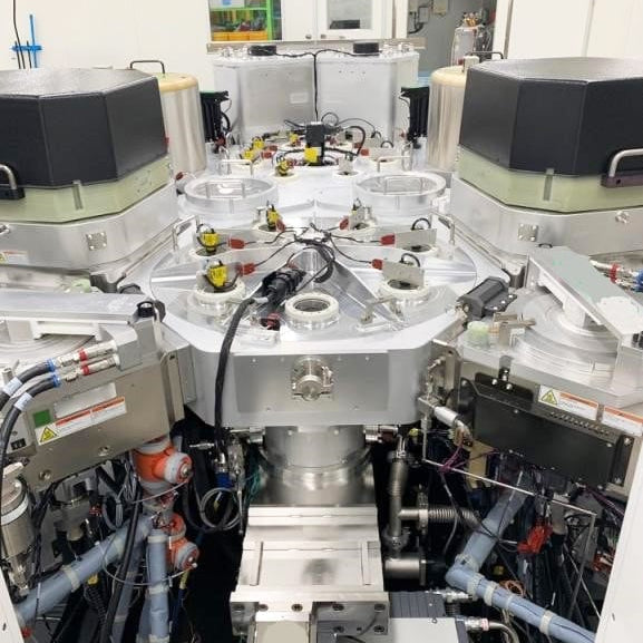 Applied Materials Endura 5500 MOCVD (Metal Organic Chemical Vapor Deposition)