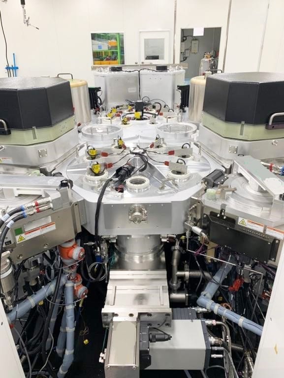 Applied Materials Endura 5500 MOCVD (Metal Organic Chemical Vapor Deposition)