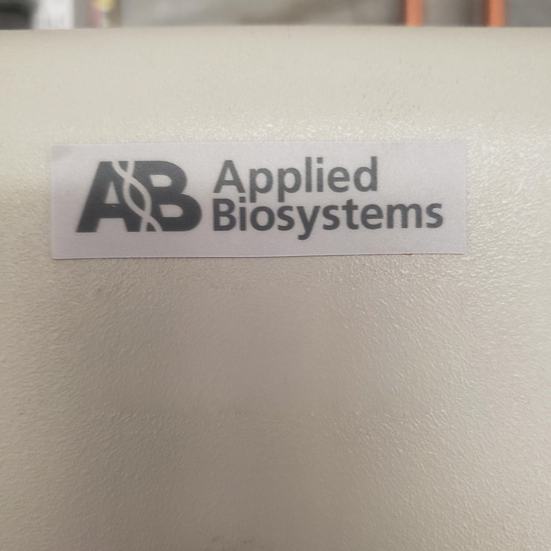 Thermo Fisher Scientific / Applied Biosystems ABI Prism 310 Genetic Analyzer