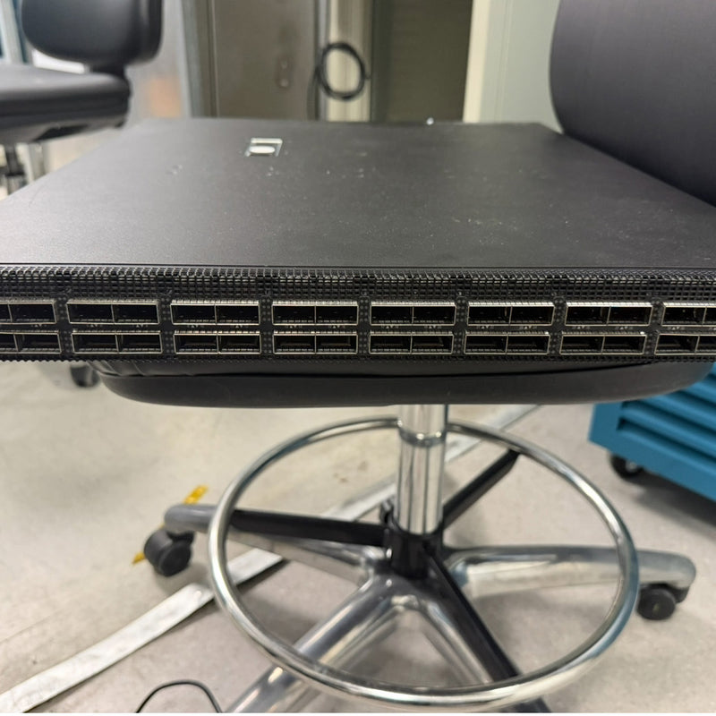 EdgeCore AS 9716 32 D Switch