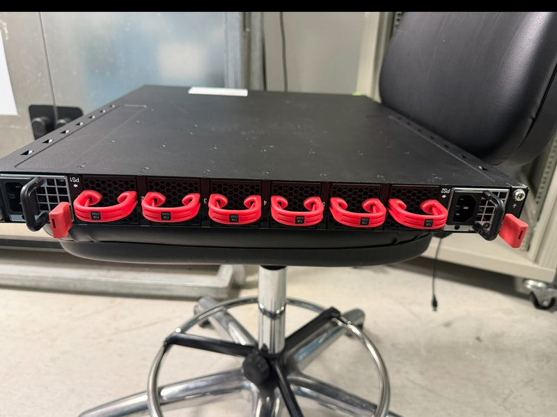 EdgeCore AS 9716 32 D Switch