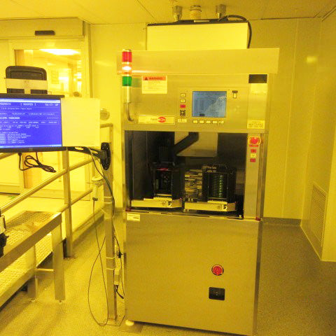 Axcelis Fusion M 200 PCU UV Cure System