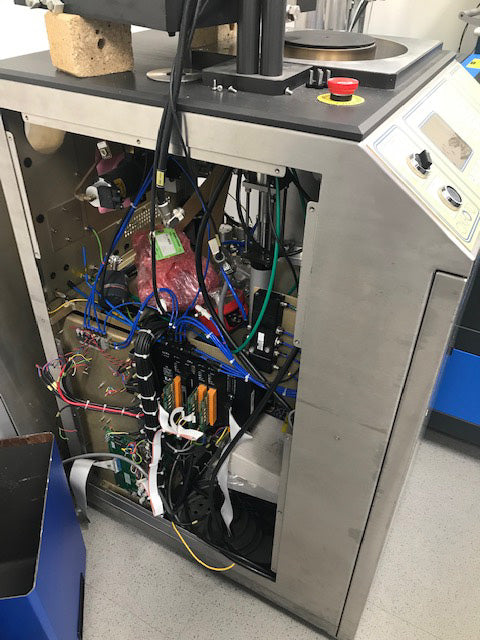 Oxford Plasmalab 80 Plus RIE (Reactive Ion Etcher)