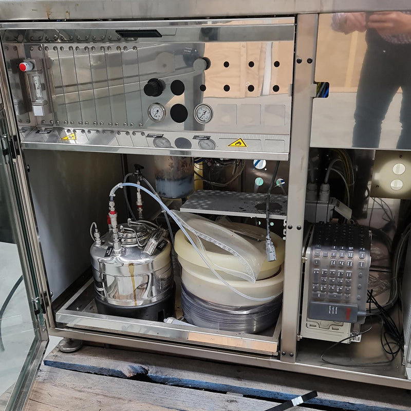 SUSS Delta 80 T Spin Coater