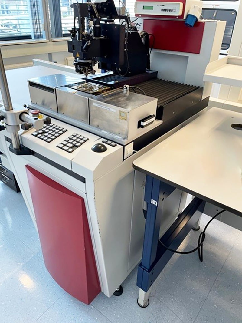 F&K Delvotec G 4 Wedge-Wedge Fine Pitch Wire Bonder