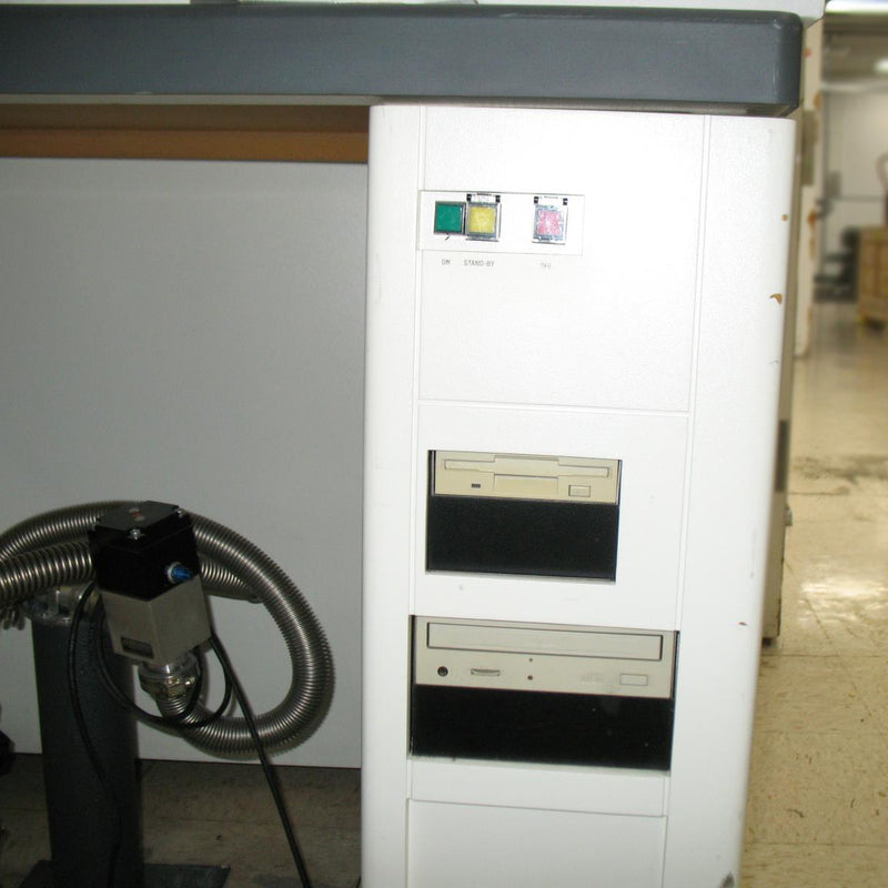 Zeiss Leo 1550 SEM (Scanning Electron Microscope)