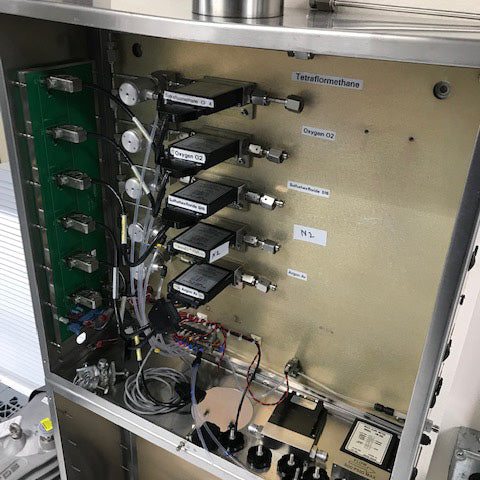 Oxford Plasmalab 80 Plus RIE (Reactive Ion Etcher)