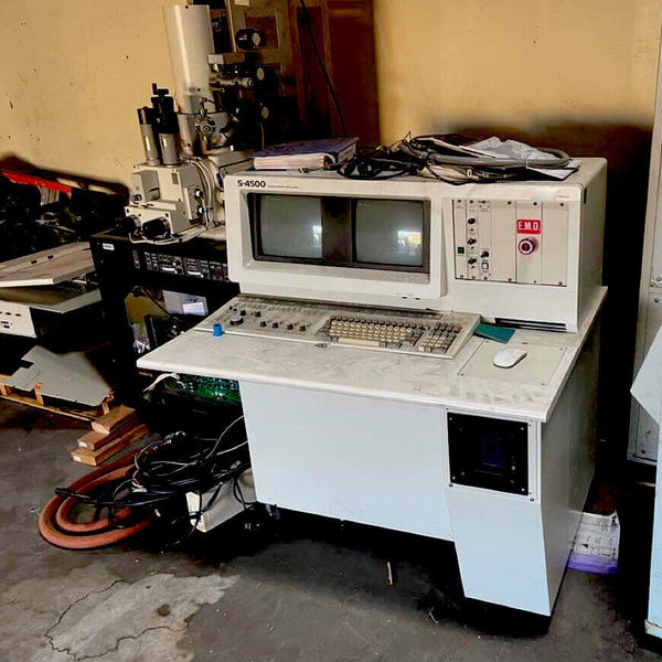 Hitachi S 4500 FE-SEM (Field Emission Scanning Electron Microscope)
