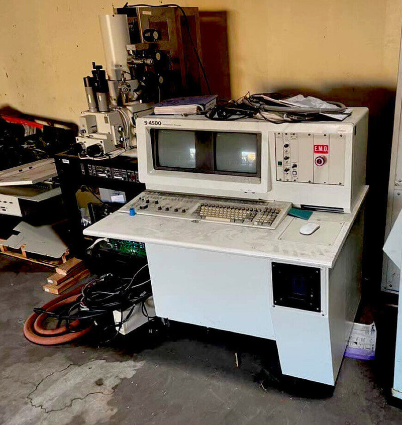 Hitachi S 4500 FE-SEM (Field Emission Scanning Electron Microscope)