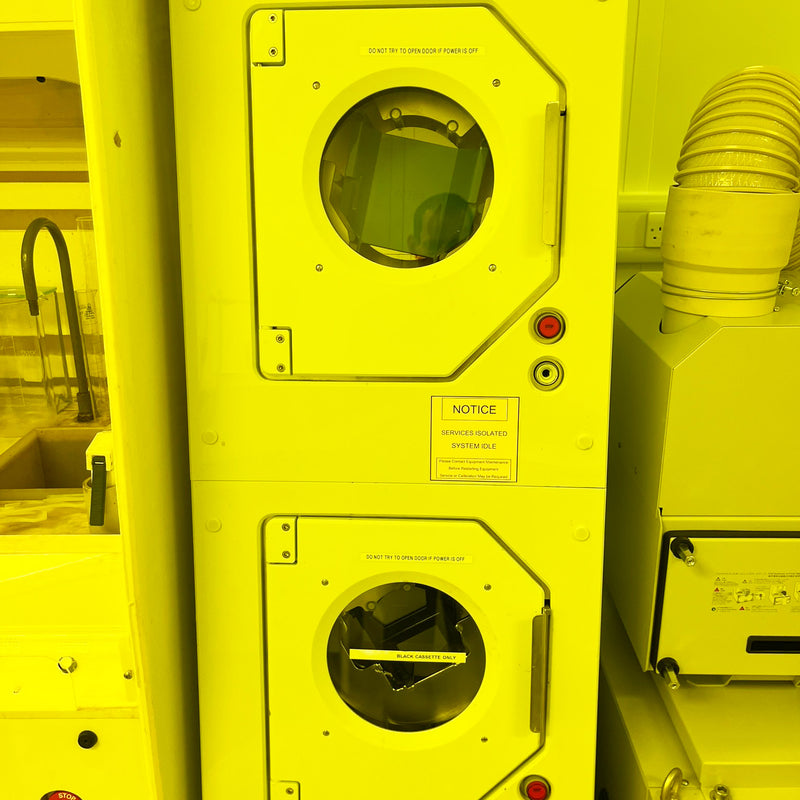 Semitool 870 S SRD (Spin Rinse Dryer)