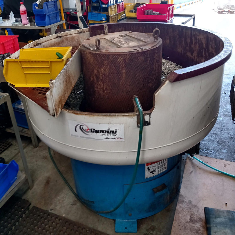 Gemini Spiratron Vibration Cleaning Machine