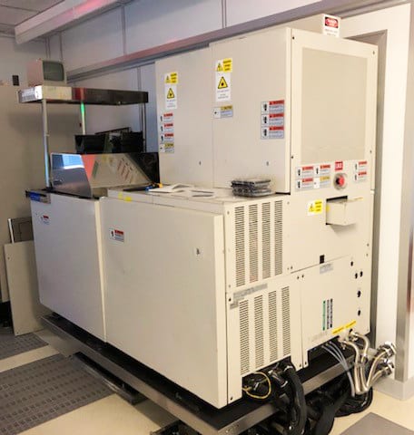 Hitachi S 8840 CD-SEM (Critical Dimension Scanning Electron Microscope)