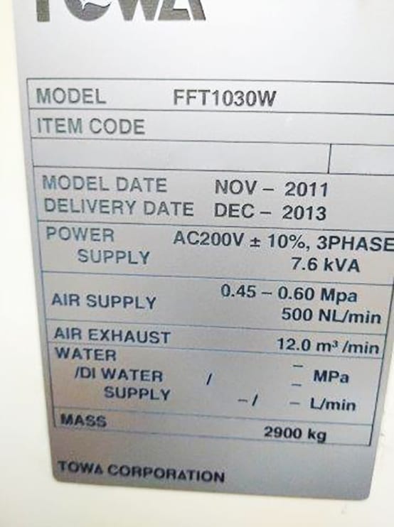 Towa FFT 1030 W Molding System