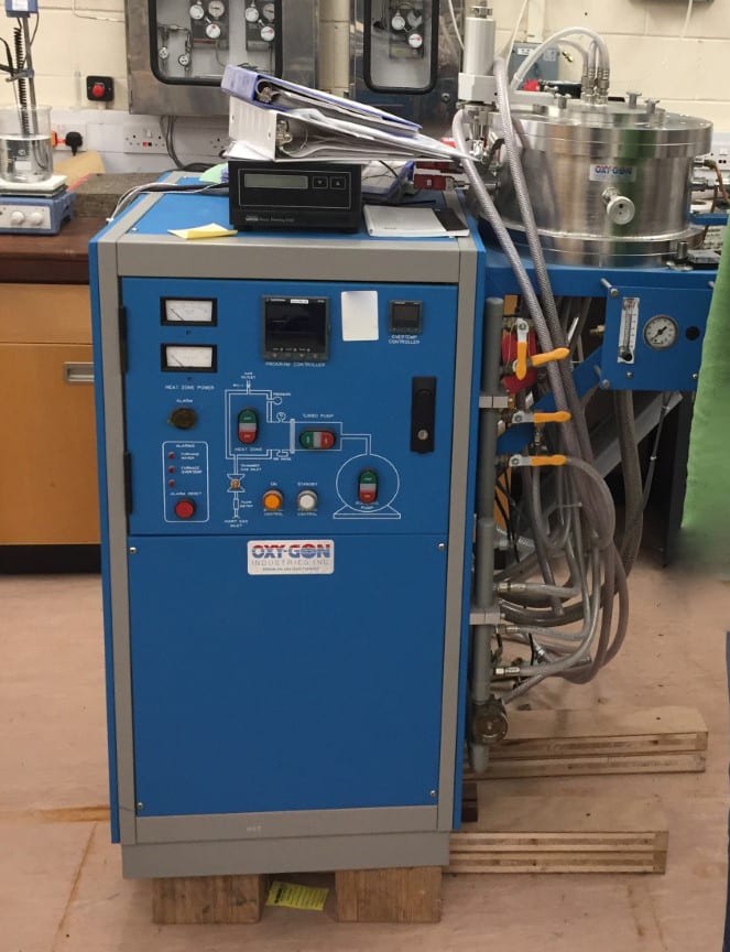 Oxy-Gon TC 100 Vacuum Furnace