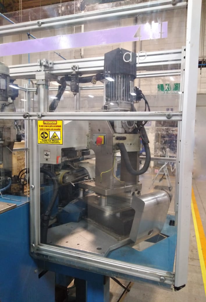 Komax Alpha 411 Cutting Machine