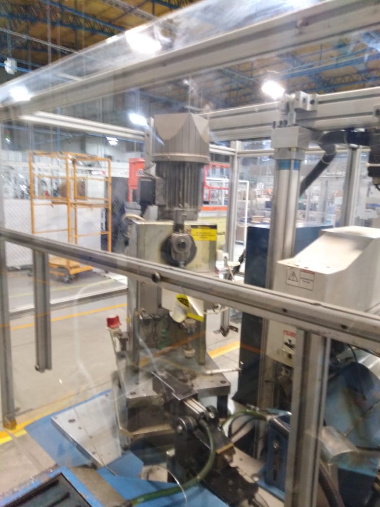 Komax Alpha 411 Cutting Machine