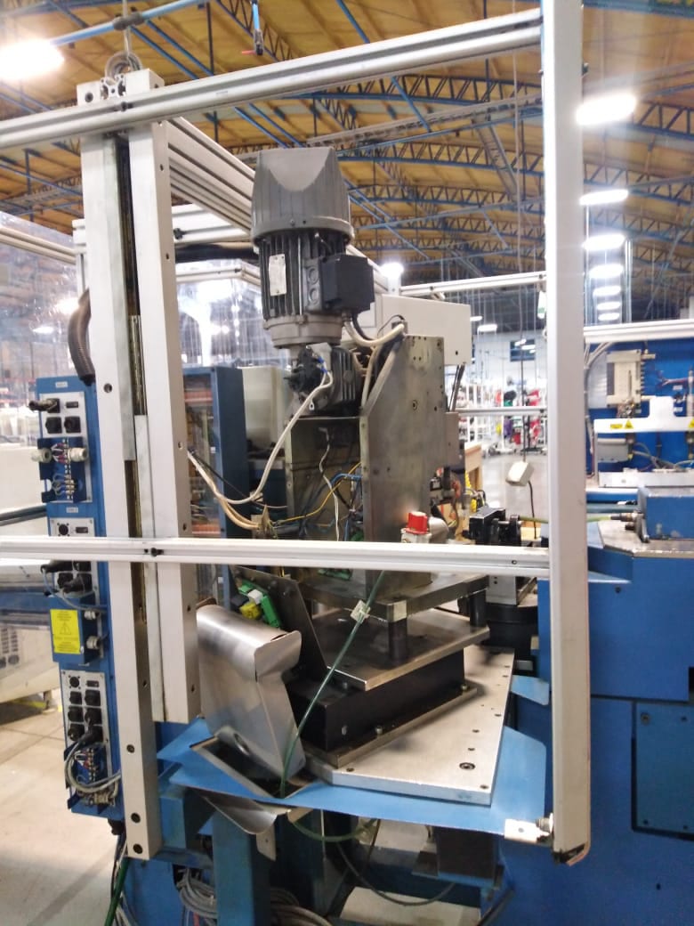 Komax Alpha 411 Cutting Machine