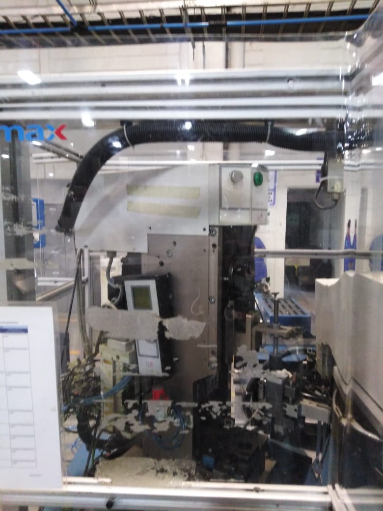Komax Alpha 411 Cutting Machine