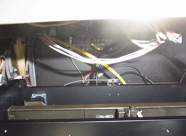Accretech / TSK UF 300 Prober