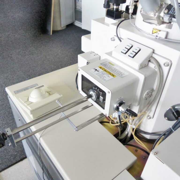Hitachi S 4800 I SEM (Scanning Electron Microscope)