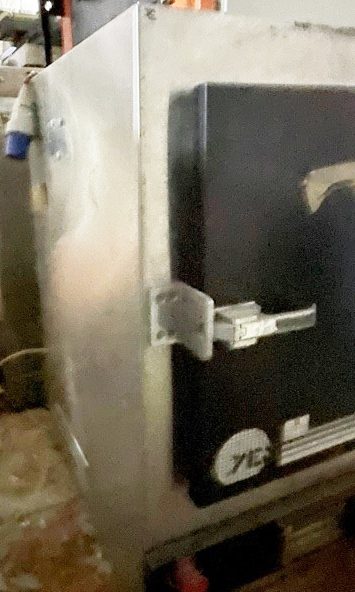Yes 1518 SME Vacuum Oven
