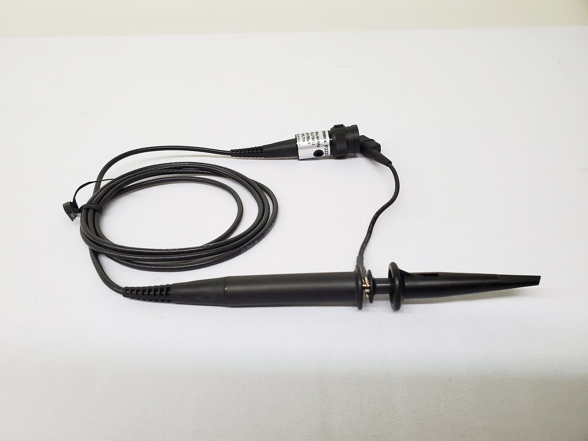 Buy Tektronix-P 2221-Passive Probe for Oscilloscope-58211