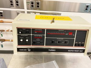 Varian L 947 Mass Spectrometer Leak Detector 64414 For Sale