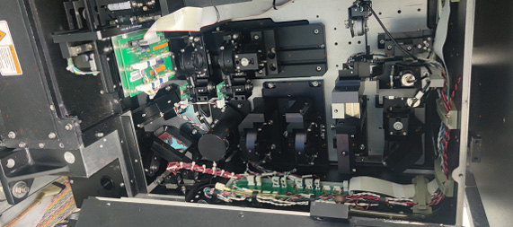 View KLA Tencor  SP 1 TBI  Inspection System  70009