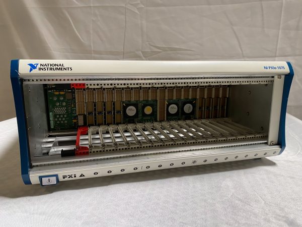 National Instruments  NI PXIe 1075  Chassis  68823 For Sale