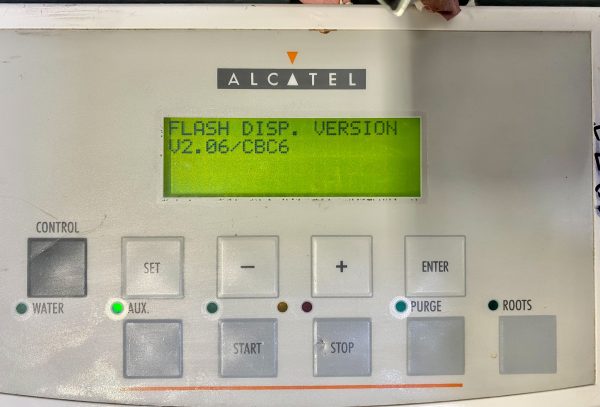 Alcatel  ADP 122 P  Dry Vacuum Pump  69954 Image 1