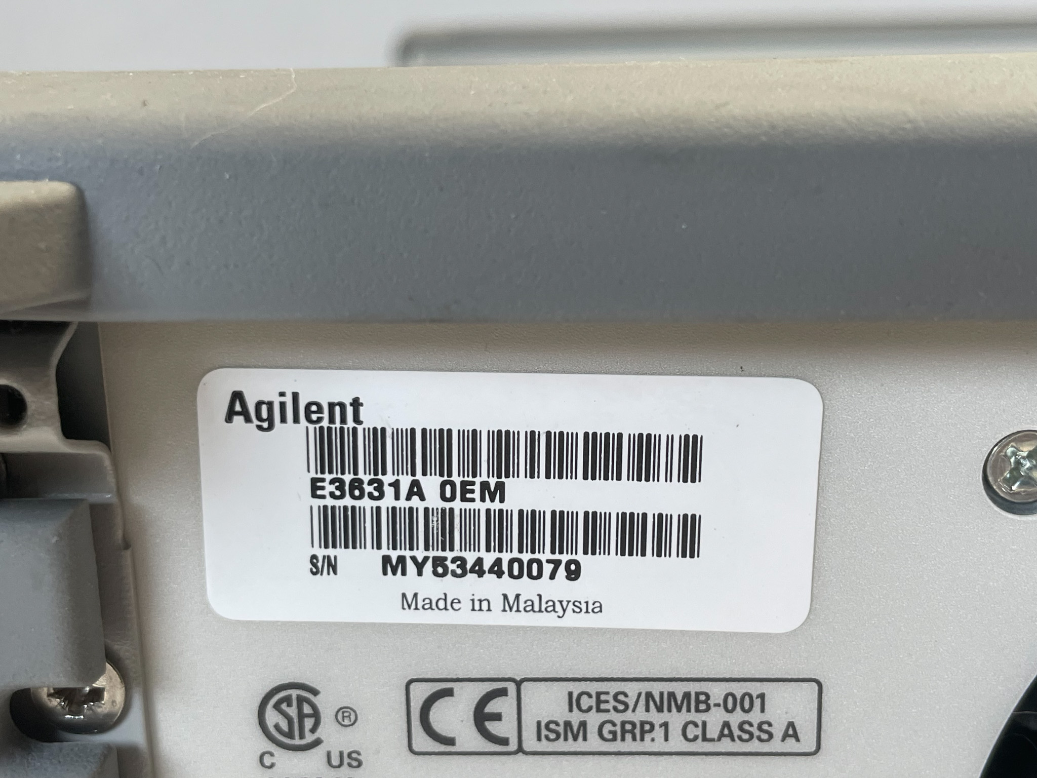Agilent  E 3631 A  DC Power Supply  70949 Refurbished