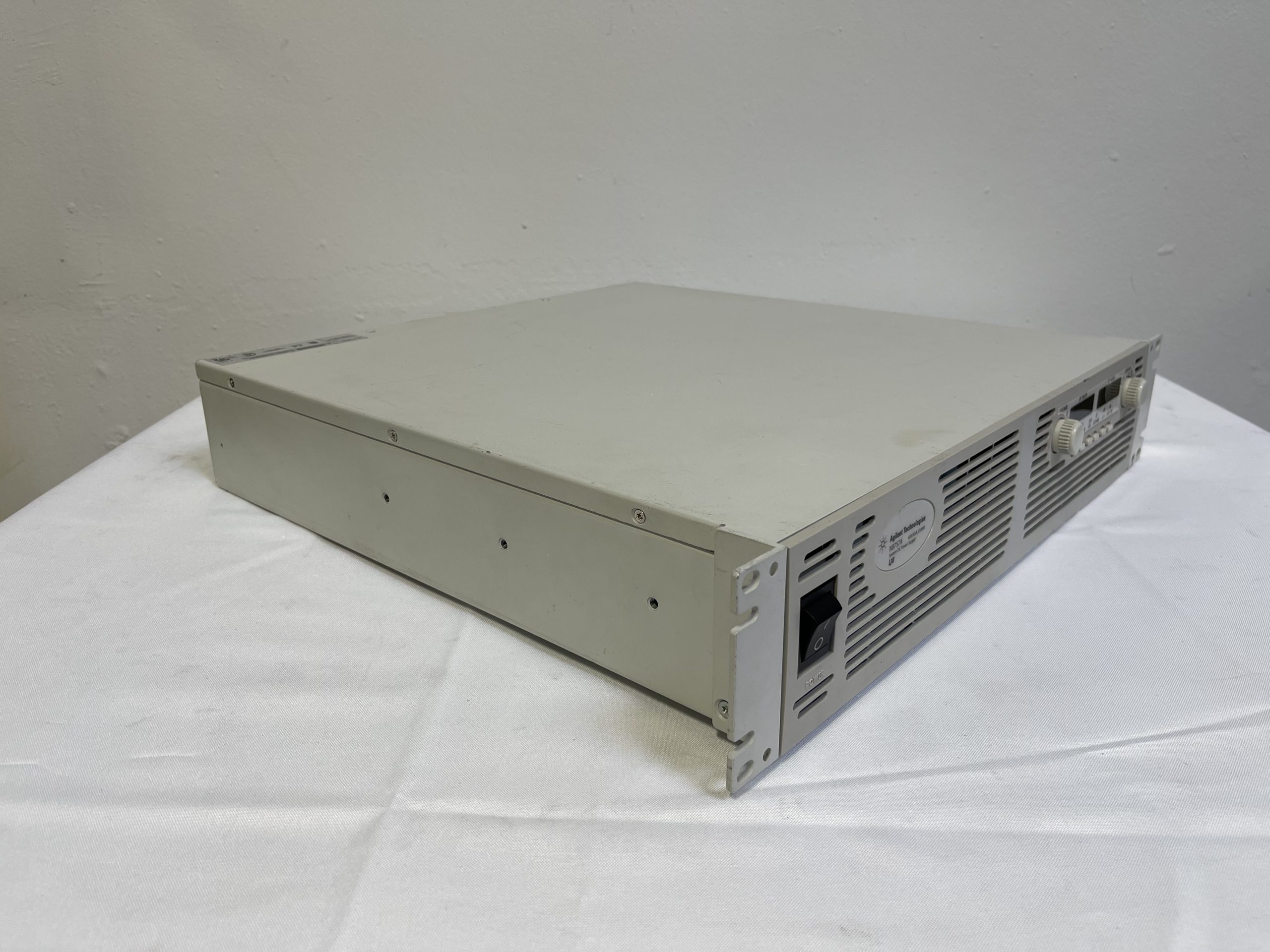 Agilent  N 8757 A  DC Power Supply  77470 For Sale Online